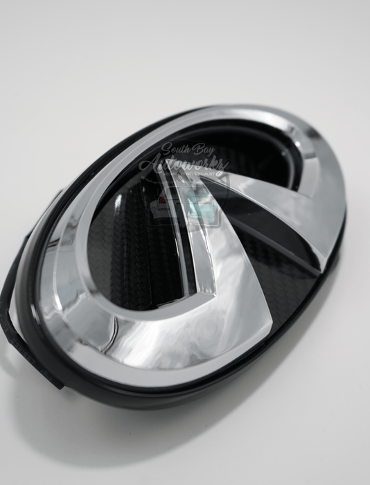 Infiniti Q50 White LED Emblem