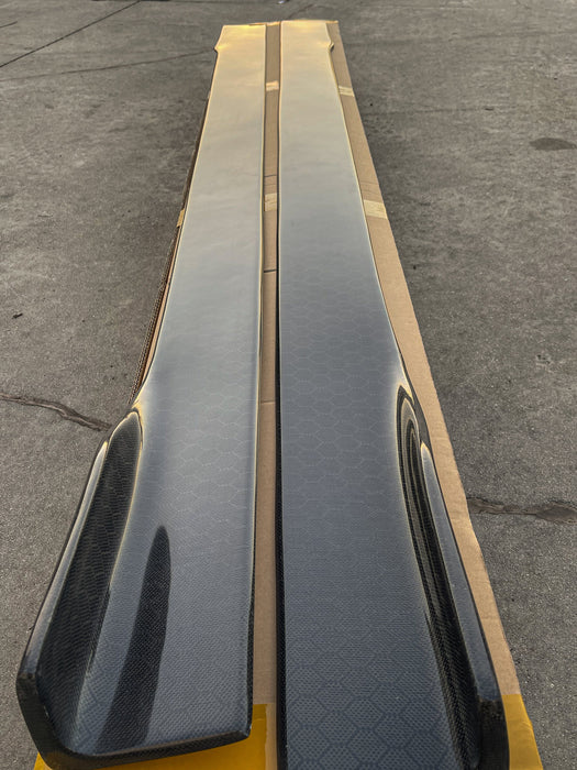 G35/G37 Sedan Carbon Fiber Side Skirts