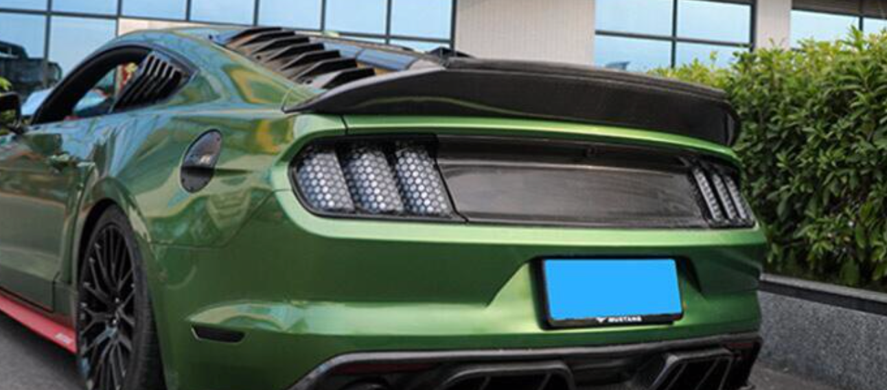 15-20 FORD MUSTANG GT CARBON FIBER TRUNK PANEL DECKLID TRIM COVER