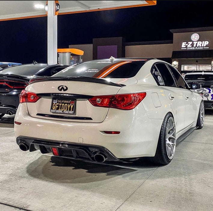 Q50 2014-17 Carbon Fiber Diffuser with LED