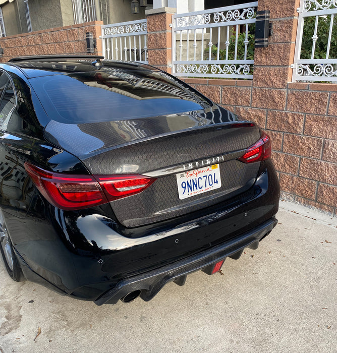 Q50 Carbon Fiber trunk 18+