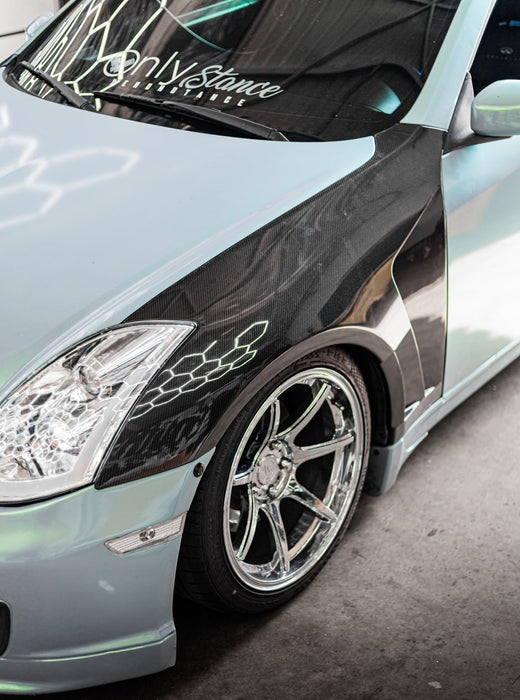 G35 Coupe Carbon Fiber Fenders