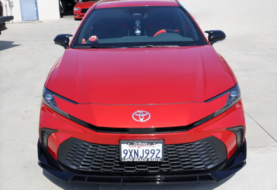 2021-2026 Toyota Camry SE / XSE JDM V2 Gloss Black Front Lip