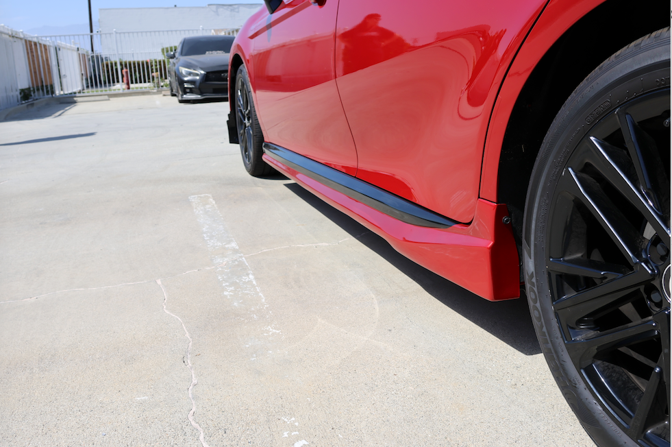 25-26 Toyota Camry Yofer 2-Tone Side Skirts