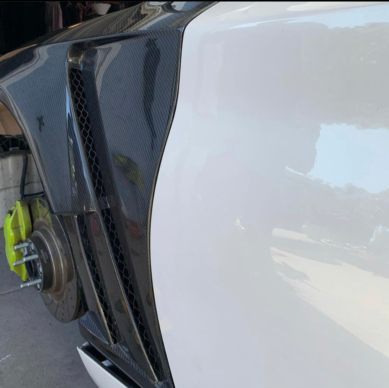 Q50 V1 Carbon Fiber Fenders — Southbay Autoworkz
