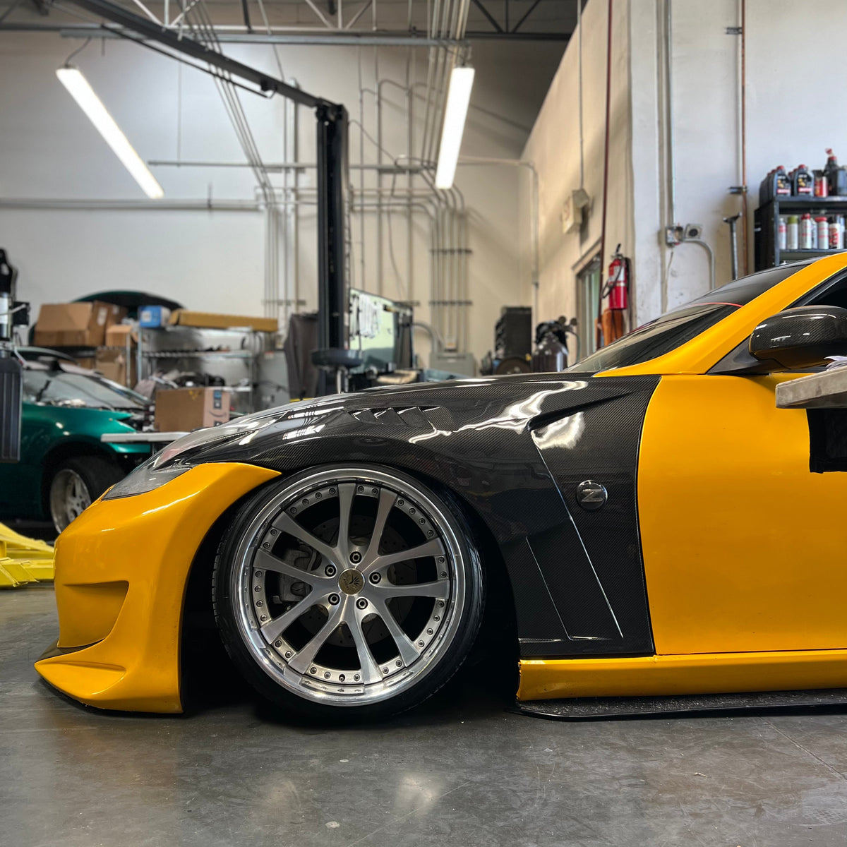 Southbay Autoworkz 370Z SBA Carbon Fiber Fenders